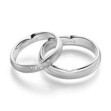 pair clic wedding bands in white