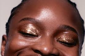 the glazed eyeshadow trend is makeup s