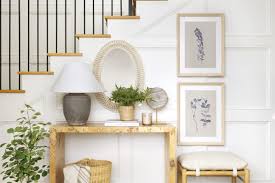 summer entryway styling inspiration