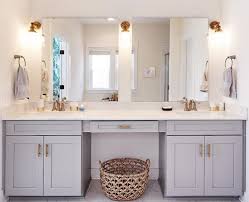Choose from a wide selection of great styles and finishes. Beach Themed Bathrooms Over 39 Nautical Bathrooms