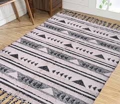 geometric pattern dhurrie carpets