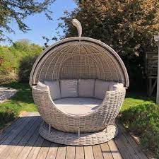 Large Poole Synthetic Rattan Apple Day