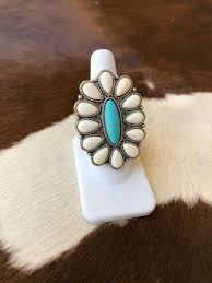 maria large western cuff ring white