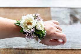 make your own corsage and boutonniere