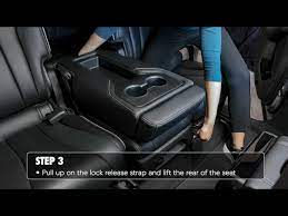 2nd Row Middle Seat In Acura Mdx