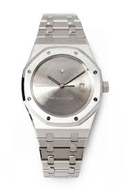 Suggest a stylebook change or addition. The Audemars Piguet Royal Oak Is Hollywood S Favorite Watch Gq