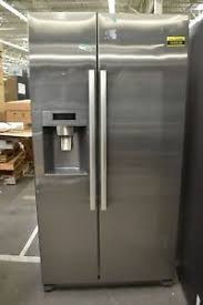 In 1933, bosch came out with their first electric refrigerator. Bosch B20cs30sns 36 Stainless Cd Side By Side Refrigerator 104528 Ebay
