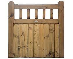 10 Wooden Gate Ideas For Your Property