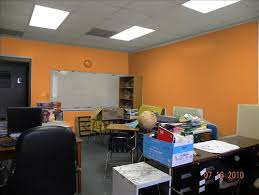 Auburn Paint Her Classroom