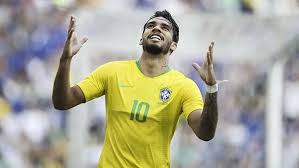 New doubts gathered tuesday over the copa america five days from kickoff, as brazil's supreme court agreed to consider blocking the troubled tournament and the brazilian national team's players said they were against holding it. Ol Lucas Paqueta Bresil Affronte L Equateur Ce Soir