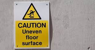 fall injuries on uneven flooring