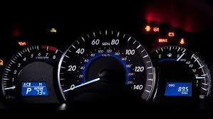 read dashboard lights on toyota camry