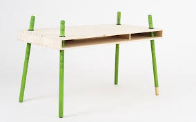 Schreibtisch höhenverstellbar von 54 cm bis 76 cm. Caspar Hohenverstellbarer Tisch Perludi Produkte Kindermobel