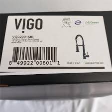 vigo pull down kitchen spray faucet