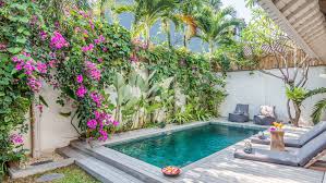 The pool is no longer a reflection of luxury and the prices nowadays are quite lower. These Are The Most Beautiful Private Pools Around The World Small Pool Design Swimming Pools Backyard Small Backyard Pools