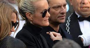 Everyone manages their suffering in their own way … as far as i'm concerned, what was irreparable remains irreparable, things are gone forever because we have exceeded the tolerance. 2021 Laeticia Hallyday Comes Out Of Her Silence This Tackle Addressed To David Hallyday Femme Actuelle Le Mag