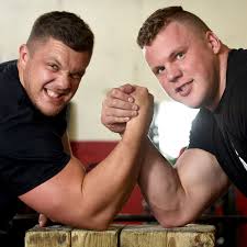The 6ft 8in, 397lb (180kg) athlete from invergordon won the competition at sacramento in california. Burly Strongman Brothers Have Competitive Streak After Coming In The Top Two At National Competition Again Daily Record