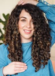 the best haircut for curly hair