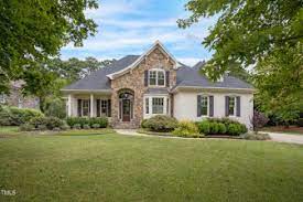 luxury homes in cary nc