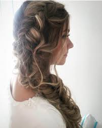 This hairstyle mostly looks good on those girls who have long face or medium long. Elegant Long Short Wedding Hairstyles For Cool Brides