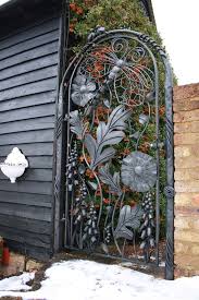 Eve forums » eve technology and research center » player features and ideas. Gorgeous Iron And Wooden Garden Gate Decoration Ideas Home Garden Inspiring Interior Outdoor And Diy Ideas