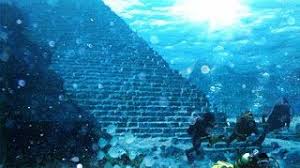 Atlantis du japon ou pyramide d'origine naturelle ? Yonaguni Monument Scuba Diving Japan S Underwater Pyramids Underwater City Sunken City Underwater Ruins
