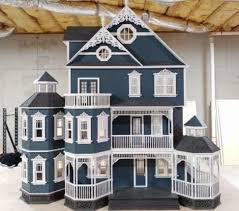 The Best Victorian Dollhouse Kits For