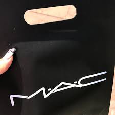 mac cosmetics cosmetics in las