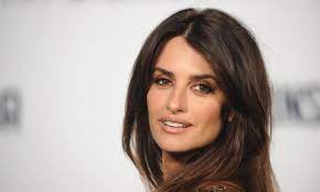 penelope cruz chats about her beauty