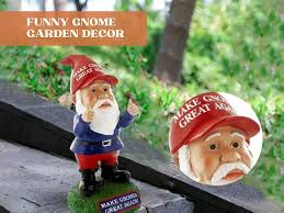 Funny Garden Gnome Sculpture Outdoor