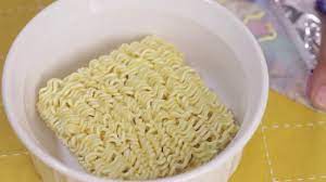 microwaving ramen noodles delicious
