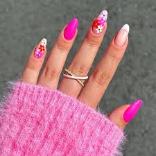 33 latest neon pink nail ideas to try