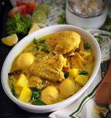 Cocok juga dipadukan dengan lauk lainnya, seperti sambal goreng ati atau kering kentang. Opor Ayam Kuning Making Memories In Every Dish