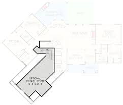 Hip Roofed Ranch Home Plan 15888ge