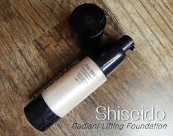 Shiseido Radiant Lifting Foundation A Liquid Foundation