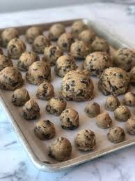 Mixing cookies by hand, as we like to do, makes your cookies denser and chewier. The Perfect Chocolate Chip Cookies Williams Sonoma Taste