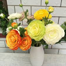 Do you still avoid using faux blossoms, since they are known for their unnatural appearance? China Cheap Silk Rose Flowers Artificial Flowers Wedding Photos Pictures Made In China Com