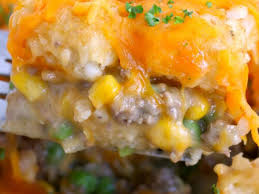 cheesy tater tot cerole with ground beef