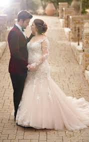 Find the perfect wedding dress shops and dress makers in south melbourne. Plus Size Off The Shoulder Wedding Gown Essense Of Australia Wedding Dresses