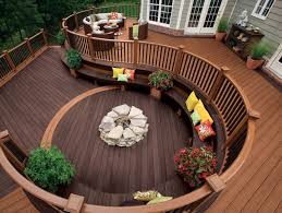 How To Beautify Home With Wooden Decks