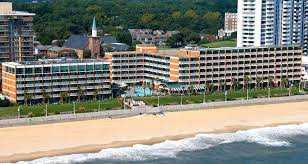 holiday inn and suites virginia beach