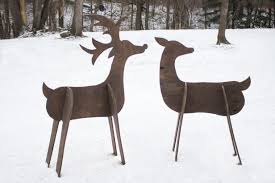 Build Wooden Deer For Outdoor Decor