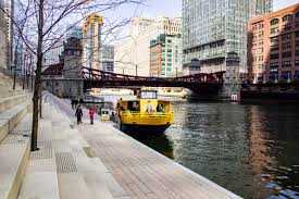 chicago riverwalk chicago water taxi