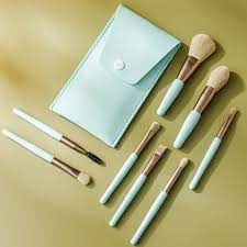 mini wooden handle makeup brush set