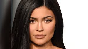 which eye makeup style of kylie jenner