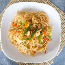 asian style stir fried rice noodles