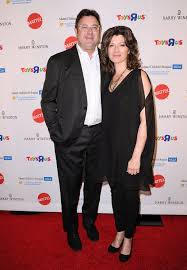 Apparently, on the actual wedding day, grant's three children, along with gill's daughter from his previous marriage, were far. Vince Gill And Amy Grant Get To Know Your Favorite Country Couples Popsugar Celebrity Photo 19