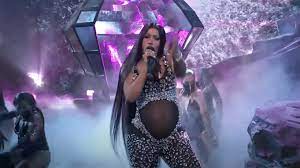 Cardi b and offset of migos perform onstage at the bet awards 2021 at microsoft theater on june 27, 2021 in los angeles, california. Ak9mkl8f1b3gm