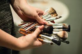 tips for cleaning your makeup brushes