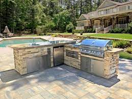 outdoor custom built in kitchen islands